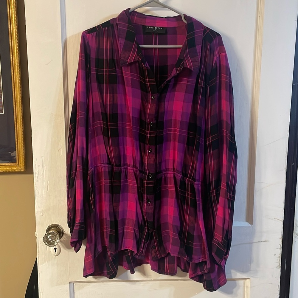 EUC Lane Bryant size 26 pink plaid button down w/ elastic waist